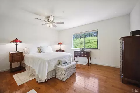 35 Lakeview Ct, Novato, CA 94947 photo 12