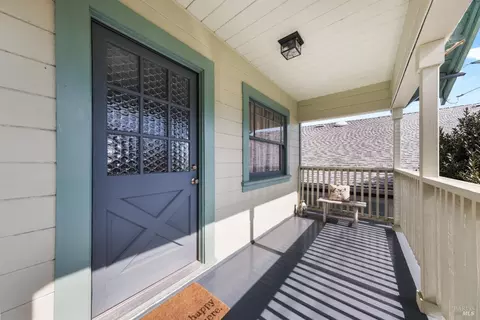 Exterior - 426 Coughlan St, Vallejo, CA 94590 photo 3 of 16