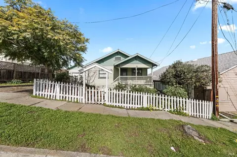 Exterior - 426 Coughlan St, Vallejo, CA 94590 photo 15 of 16