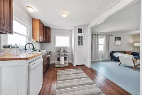 Kitchen - 426 Coughlan St, Vallejo, CA 94590 photo 4 of 4