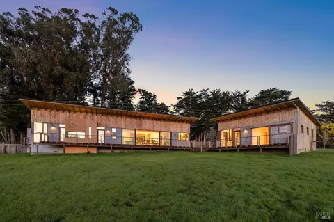 11919 State Route 1 Hwy, Point Reyes Station, CA 94956