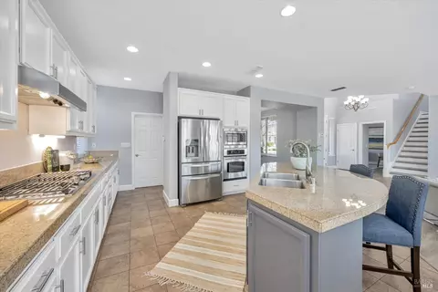 Kitchen - 391 Decanter Cir, Windsor, CA 95492 photo 1 of 3