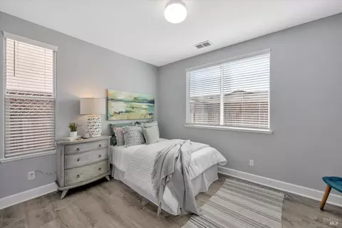 Bedroom - 391 Decanter Cir, Windsor, CA 95492 photo 1 of 7