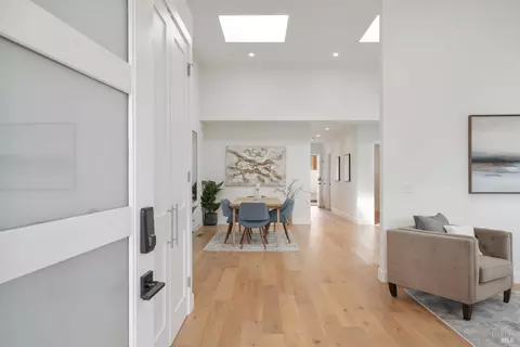 277 Union St, San Rafael, CA 94901