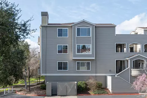 1579 S Novato Blvd #210, Novato, CA 94947