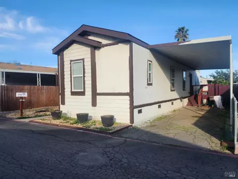 75 Calle Chapala, Vacaville, CA 95687
