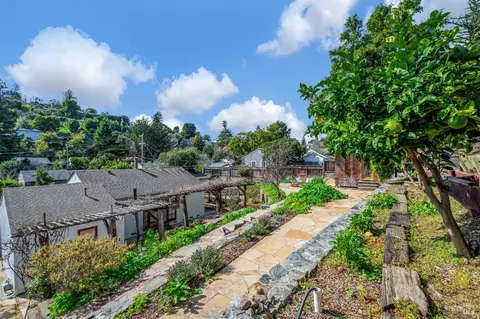 Exterior - 51 Bayview Ter, Mill Valley, CA 94941 photo 9 of 15