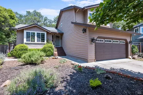 Exterior - 7822 Wildflower Ct, Windsor, CA 95492 photo 2 of 12