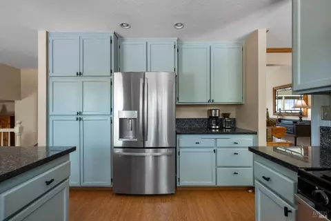 Kitchen - 7822 Wildflower Ct, Windsor, CA 95492 photo 1 of 4