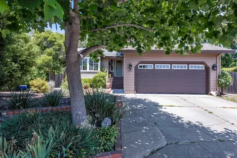 Exterior - 7822 Wildflower Ct, Windsor, CA 95492 photo 12 of 12