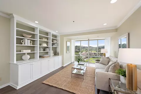 100 Thorndale Dr #236, San Rafael, CA 94903