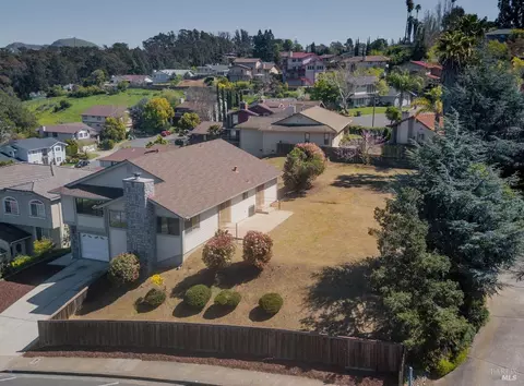 View/Area - 644 Admiral Callaghan Ln, Vallejo, CA 94591 photo 2 of 4