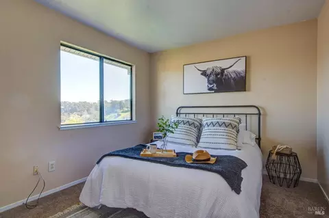 Bedroom - 644 Admiral Callaghan Ln, Vallejo, CA 94591 photo 3 of 4