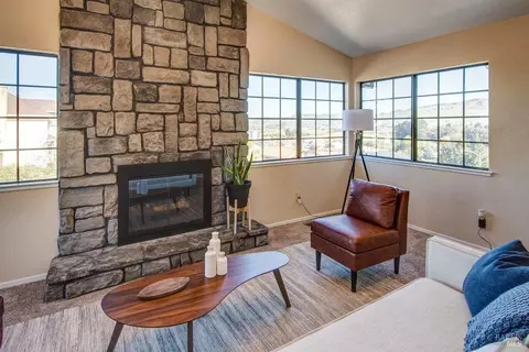 Living - 644 Admiral Callaghan Ln, Vallejo, CA 94591 photo 3 of 6