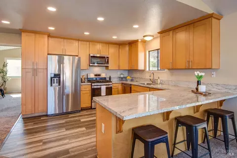 Kitchen - 644 Admiral Callaghan Ln, Vallejo, CA 94591 photo 1 of 2
