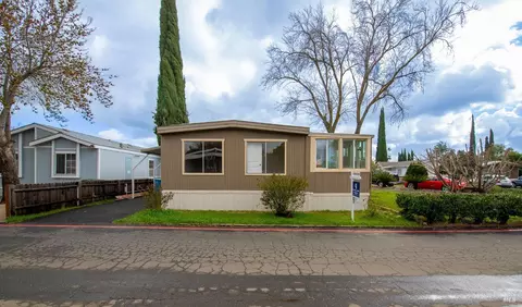 144 Sunset Ln, Vacaville, CA 95688