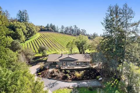 639 Sexton Rd, Sebastopol, CA 95472