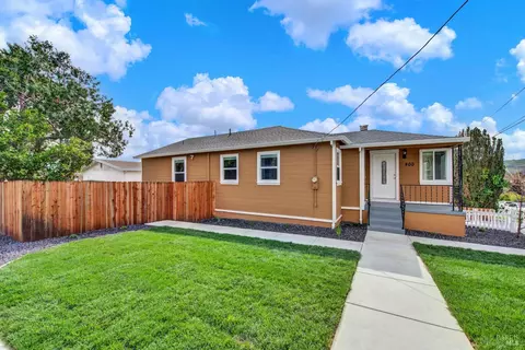 Exterior - 400 E N St, Benicia, CA 94510 photo 5 of 36