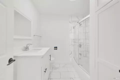 Bath - 400 E N St, Benicia, CA 94510 photo 1 of 10