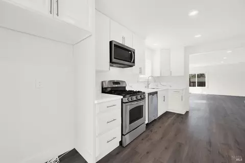 Kitchen - 400 E N St, Benicia, CA 94510 photo 7 of 7