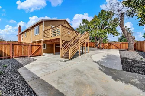 Exterior - 400 E N St, Benicia, CA 94510 photo 21 of 36