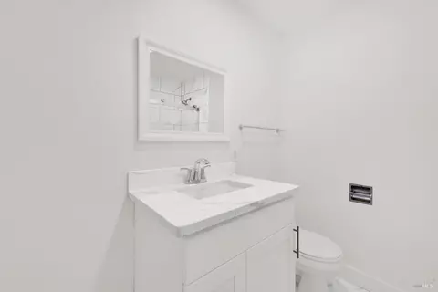 Bath - 400 E N St, Benicia, CA 94510 photo 2 of 10