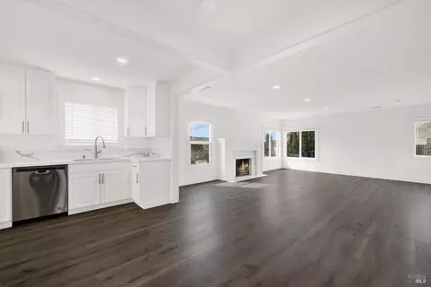 Other - 400 E N St, Benicia, CA 94510 photo 9 of 27