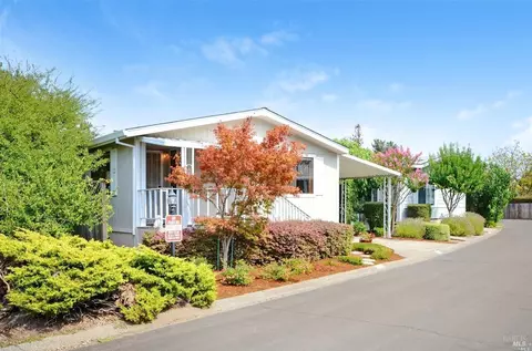 245 Seven Flags Cir, Sonoma, CA 95476