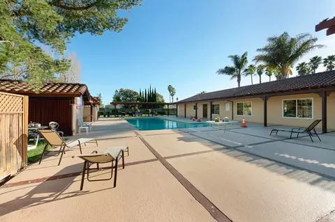 245 Seven Flags Cir, Sonoma, CA 95476 photo 27