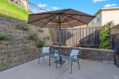 Exterior - 711 Adagio Dr, Fairfield, CA 94534 photo 15 of 24