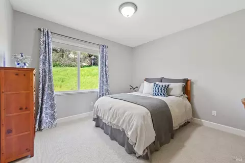 Bedroom - 711 Adagio Dr, Fairfield, CA 94534 photo 9 of 10