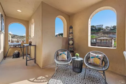 Exterior - 711 Adagio Dr, Fairfield, CA 94534 photo 8 of 24