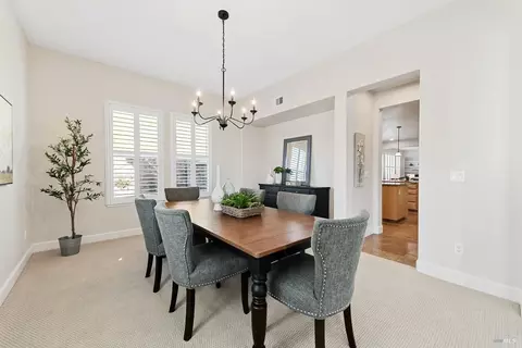 Dining - 711 Adagio Dr, Fairfield, CA 94534 photo 3 of 8