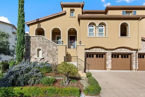 Exterior - 711 Adagio Dr, Fairfield, CA 94534 photo 6 of 24