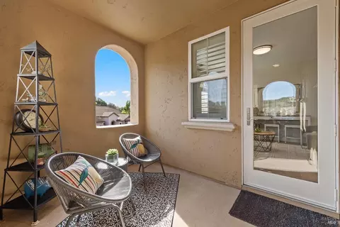 Exterior - 711 Adagio Dr, Fairfield, CA 94534 photo 9 of 24