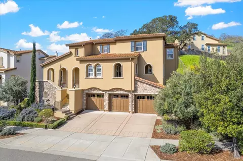 Exterior - 711 Adagio Dr, Fairfield, CA 94534 photo 4 of 24