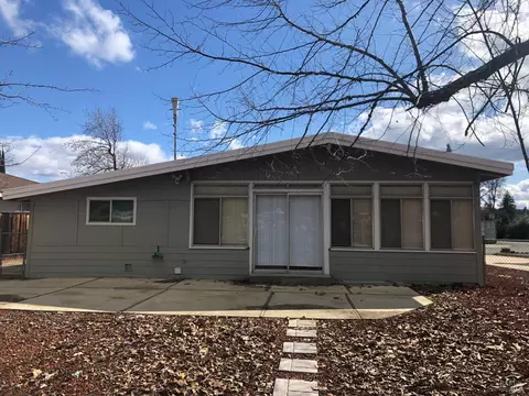 12788 Island Cir, Clearlake Oaks, CA 95423