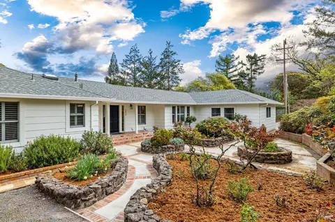 6568 Williams Pl, Sebastopol, CA 95472
