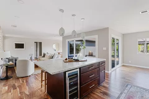 172 Deepstone Dr, San Rafael, CA 94903 photo 12