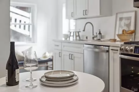 Dining - 480 Molino Ave, Mill Valley, CA 94941 photo 8 of 8