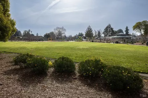 8477 Lasalle Ave, Cotati, CA 94931 photo 12