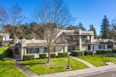 5234 El Mercado Pkwy, Santa Rosa, CA 95403