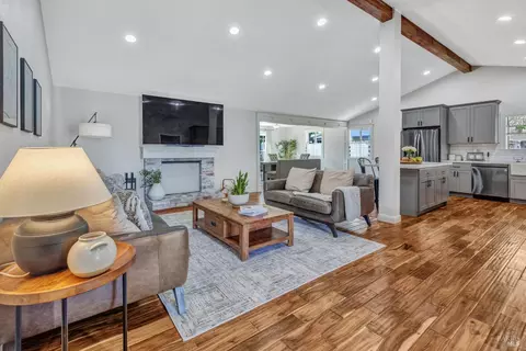 601 Auburn Dr, Vallejo, CA 94589