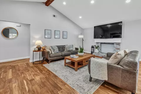 601 Auburn Dr, Vallejo, CA 94589 photo 4