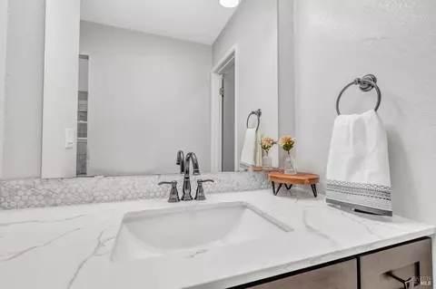 601 Auburn Dr, Vallejo, CA 94589 photo 26