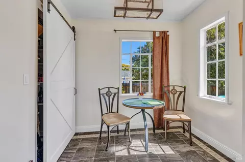 1011 Nebraska St, Vallejo, CA 94590 photo 13