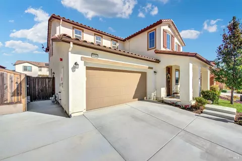 5266 Gillick Ln, Fairfield, CA 94533
