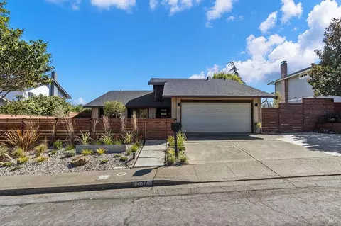 502 Cooper Dr, Benicia, CA 94510