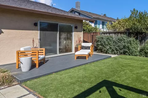 Exterior - 502 Cooper Dr, Benicia, CA 94510 photo 6 of 15