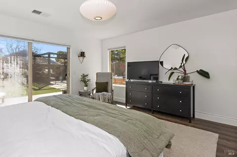 Bedroom - 502 Cooper Dr, Benicia, CA 94510 photo 3 of 5
